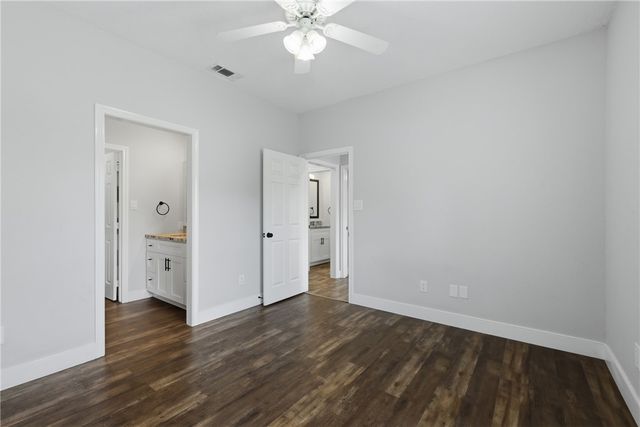 239 Navarro Drive, College Station, TX 77845