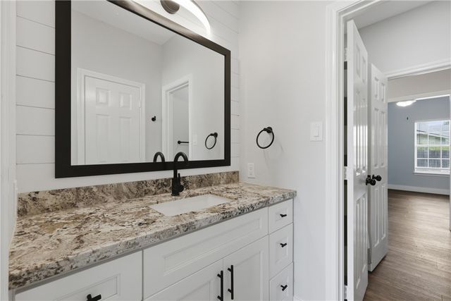 239 Navarro Drive, College Station, TX 77845
