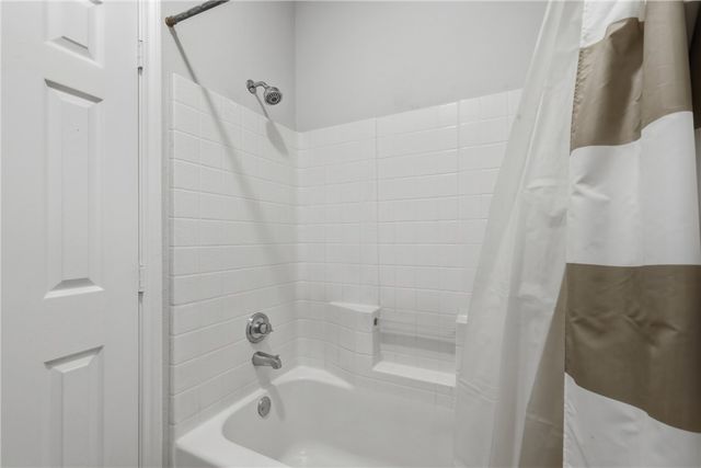 239 Navarro Drive, College Station, TX 77845