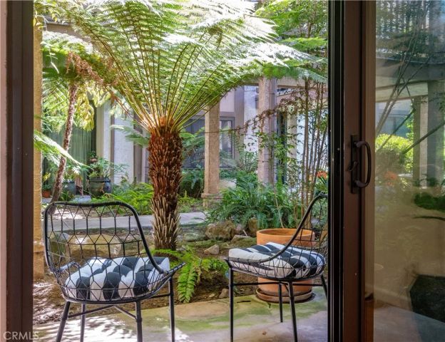 935 Main, El Segundo, CA 90245
