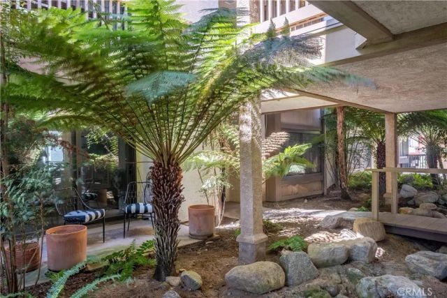 935 Main, El Segundo, CA 90245