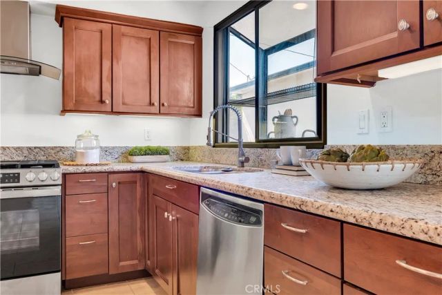 935 Main, El Segundo, CA 90245