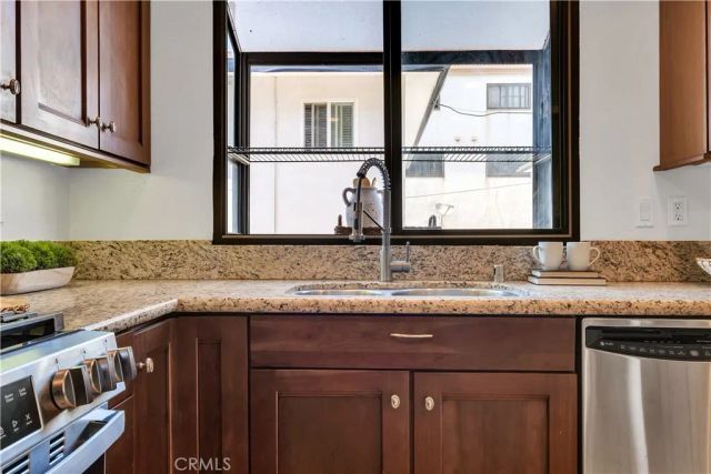935 Main, El Segundo, CA 90245