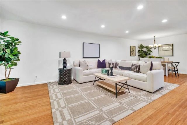 935 Main, El Segundo, CA 90245