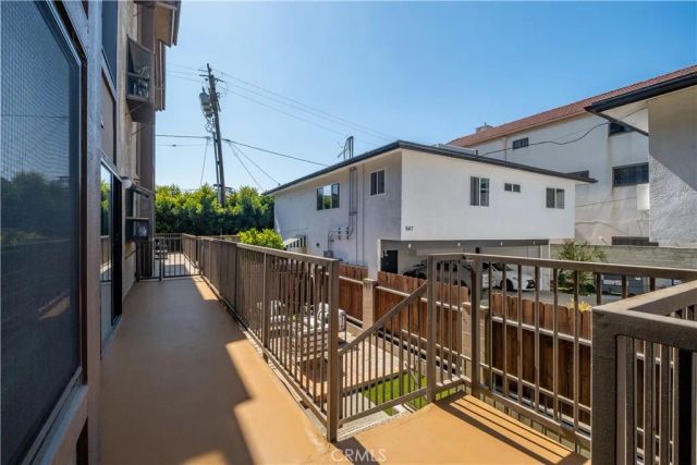 935 Main, El Segundo, CA 90245