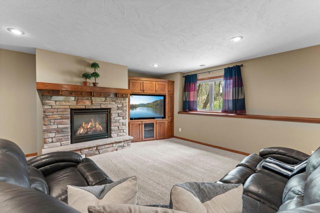13317 Quebec Avenue, Savage, MN 55378