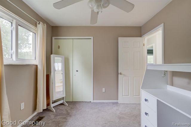 47051 Burton Drive, Shelby Twp, MI 48317