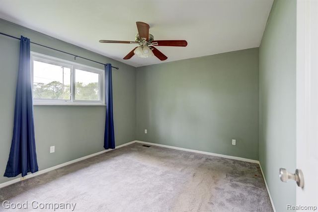 47051 Burton Drive, Shelby Twp, MI 48317
