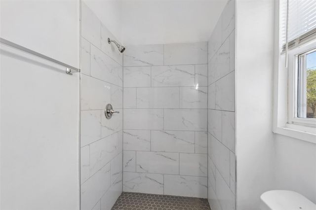 2601 N 19TH STREET, Tampa, FL 33605