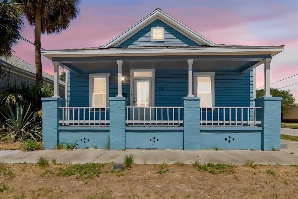 2601 N 19TH STREET, Tampa, FL 33605