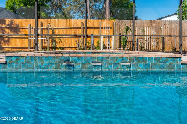 5950 Park Ridge Drive, Port Orange, FL 32127