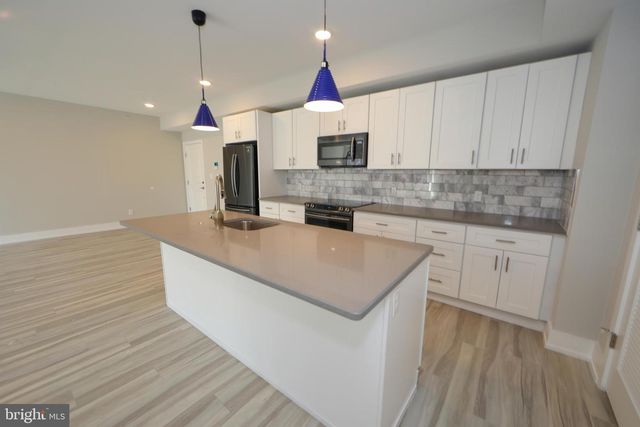 1851 GERMANTOWN AVE, Philadelphia, PA 19122