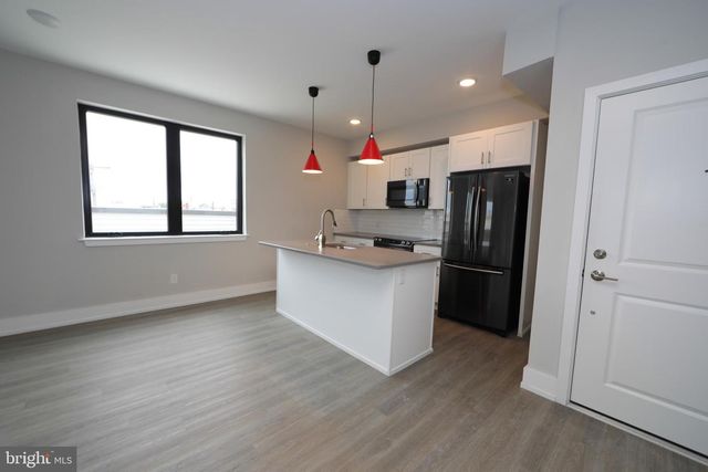 1851 GERMANTOWN AVE, Philadelphia, PA 19122