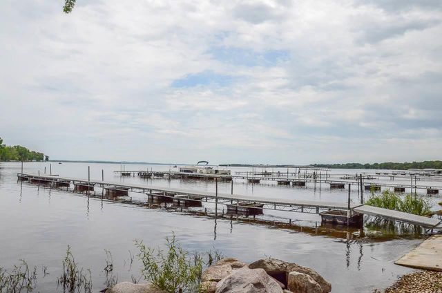 10721 N Bay Shore Lane, Milton, WI 53563