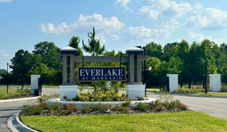 4392 SUN GARDEN Drive, Jacksonville, FL 32257