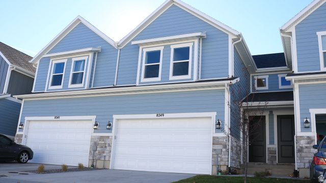 8249 W JOSHUA TREE LN, Magna, UT 84044