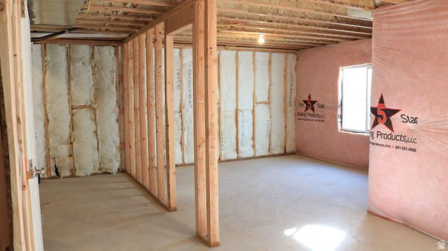 8249 W JOSHUA TREE LN, Magna, UT 84044