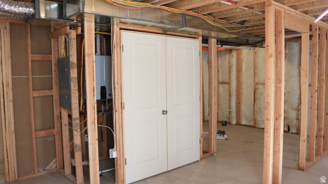 8249 W JOSHUA TREE LN, Magna, UT 84044