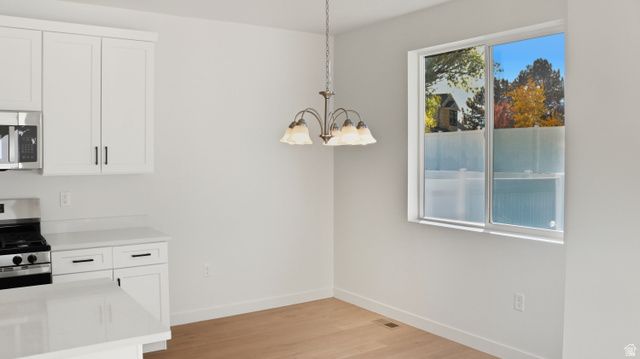 8249 W JOSHUA TREE LN, Magna, UT 84044