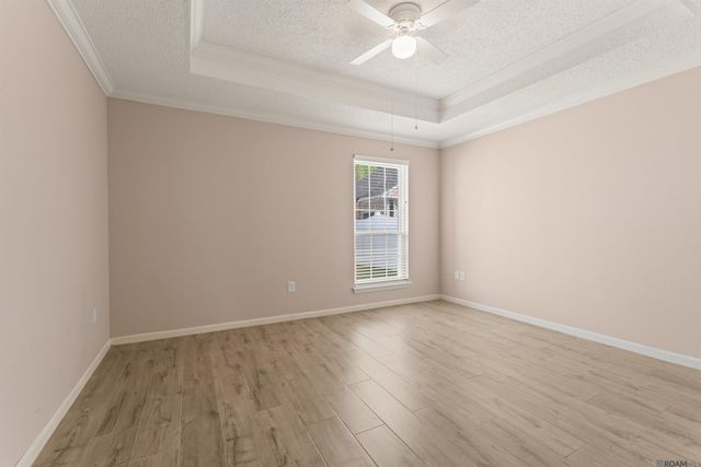 5255 Cumberland Cove Dr, Baton Rouge, LA 70817