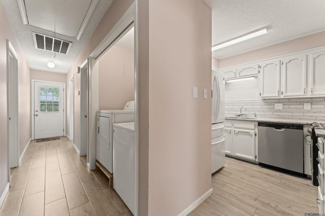 5255 Cumberland Cove Dr, Baton Rouge, LA 70817