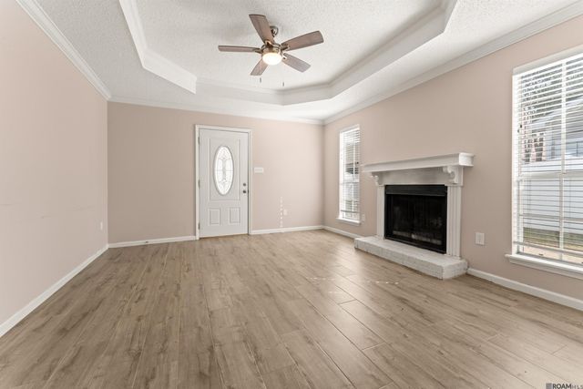 5255 Cumberland Cove Dr, Baton Rouge, LA 70817