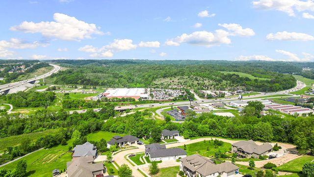 3403 NW Creekstone Cove, Bentonville, AR 72712