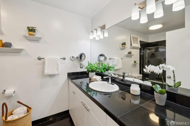 2918 Van Ness Avenue 1, San Francisco, CA 94109