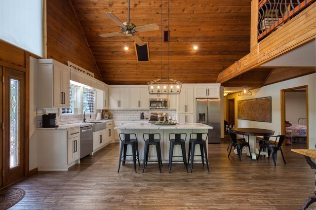 572 Memory Lane, Cabot, AR 72023
