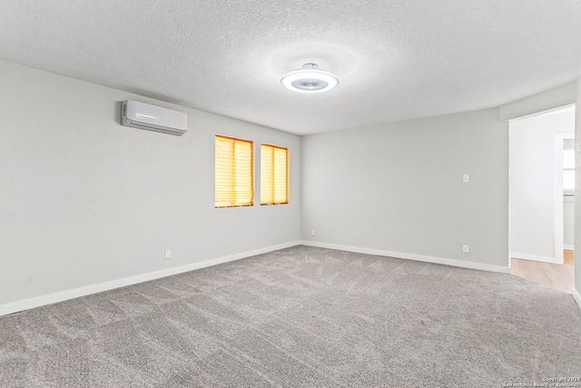 1676 Cattail, Canyon Lake, TX 78133