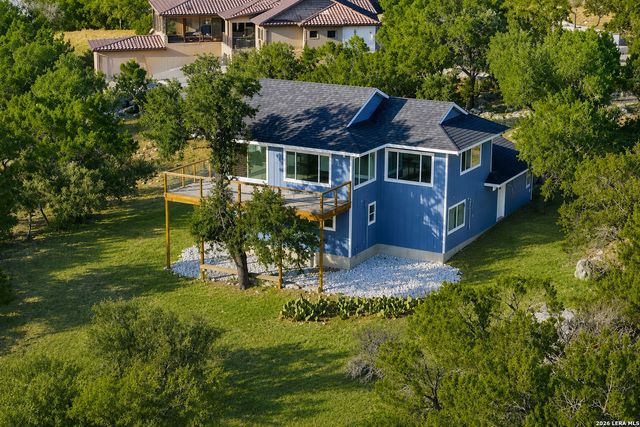 1676 Cattail, Canyon Lake, TX 78133