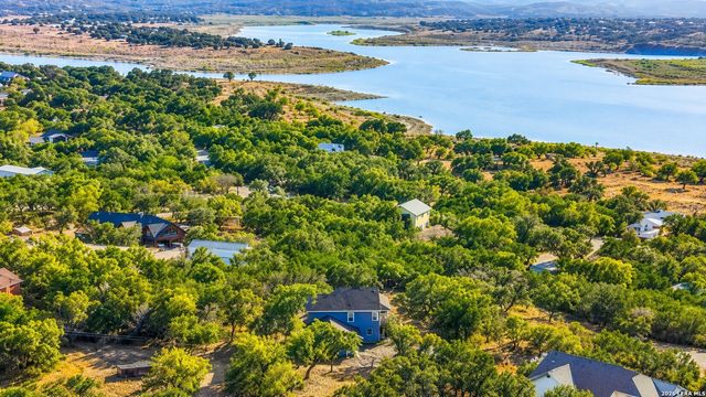 1676 Cattail, Canyon Lake, TX 78133