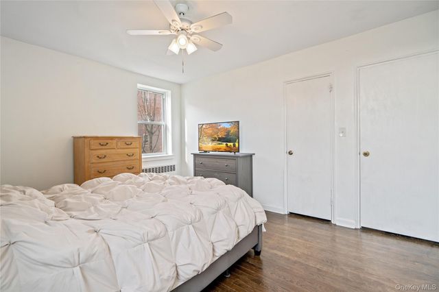 24 Mulford Place 4B, Hempstead, NY 11550