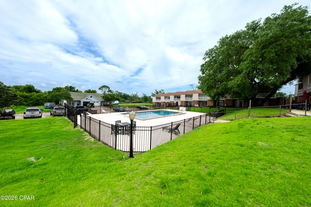 1325 W 12th Street C6, Panama City, FL 32401