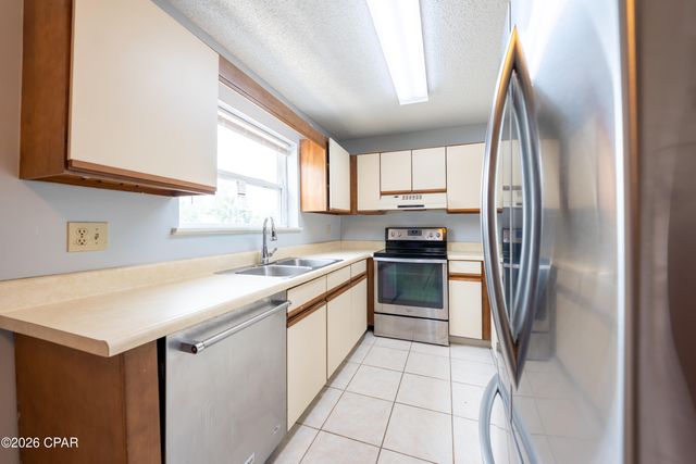 1325 W 12th Street C6, Panama City, FL 32401