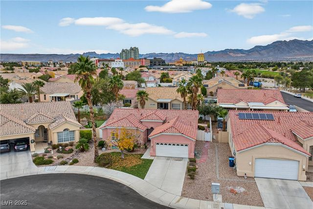 305 Torrey Point Court, Las Vegas, NV 89145