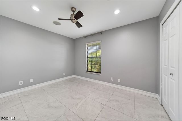 305 SE 19th TER, Cape Coral, FL 33990