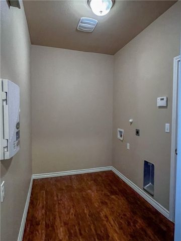 3722 Ahuja Dr, Corpus Christi, TX 78414