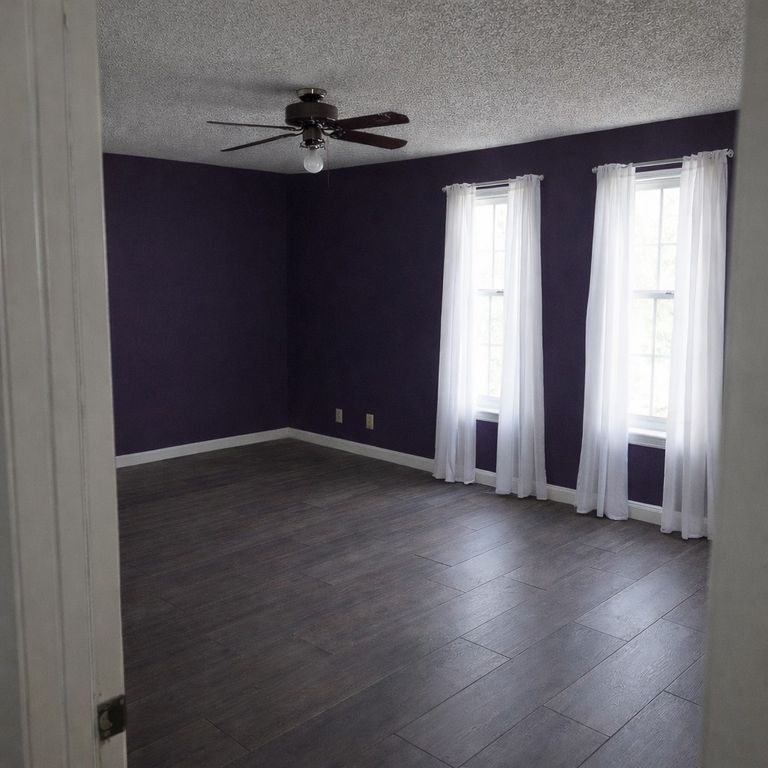 Image 6 of property listing at 3205 Sierra Dr, San Angelo, TX 76904