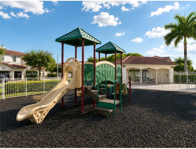 8171 NW 107th Court, Doral, FL 33178