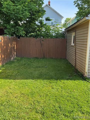 54 Rounds Avenue, Buffalo, NY 14215