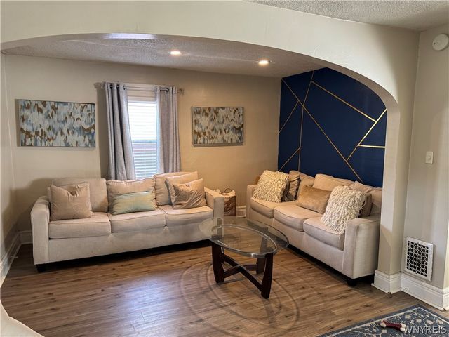 54 Rounds Avenue, Buffalo, NY 14215