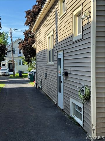 54 Rounds Avenue, Buffalo, NY 14215