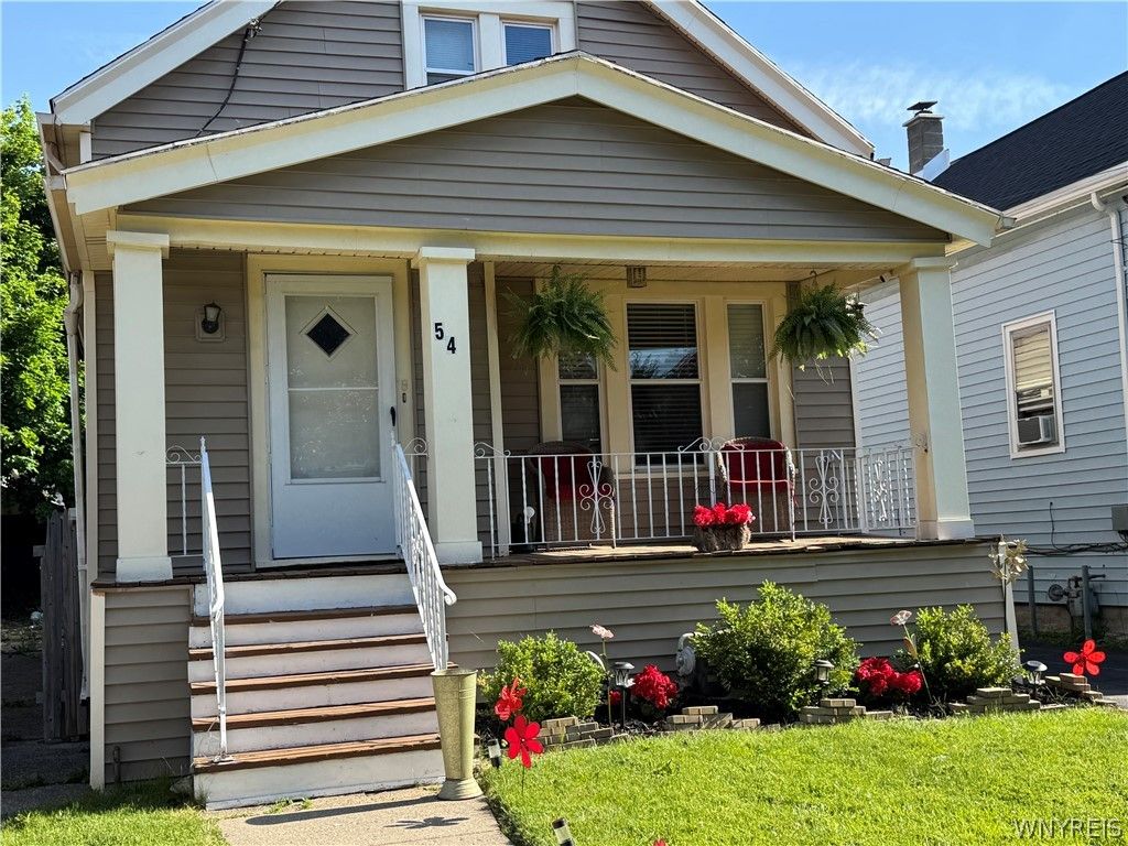 54 Rounds Avenue, Buffalo, NY 14215