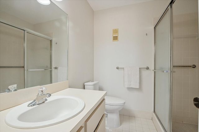 7368 Woodmont Avenue 203, Tamarac, FL 33321