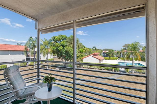 7368 Woodmont Avenue 203, Tamarac, FL 33321