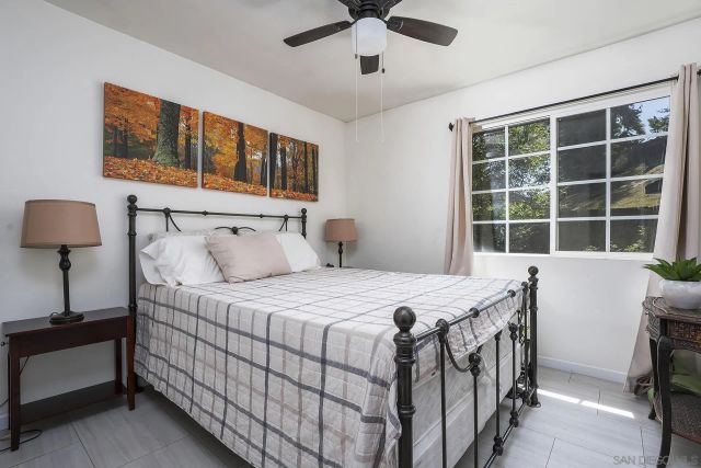 902 Loma View, Chula Vista, CA 91910