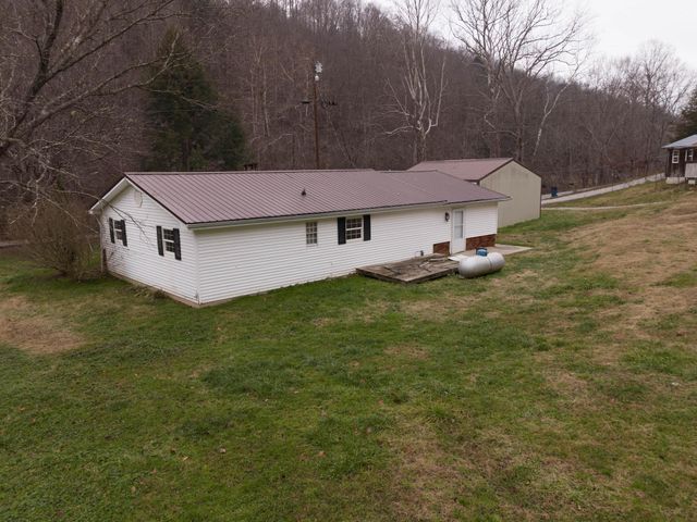 691 Buck Creek Road, Booneville, KY 41314