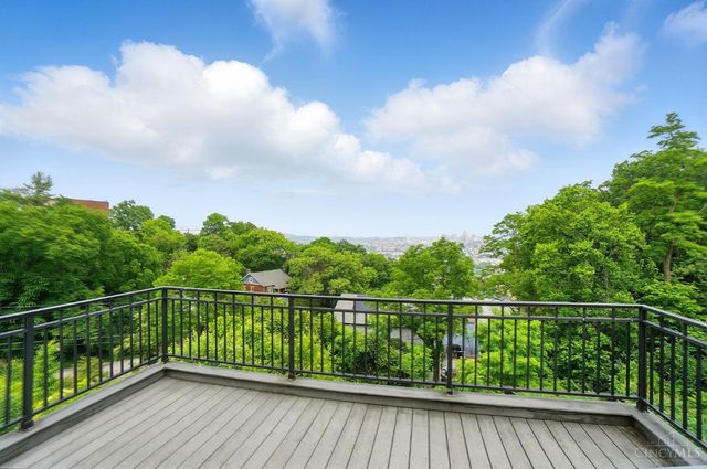 918 Mt Hope Avenue, Cincinnati, OH 45204