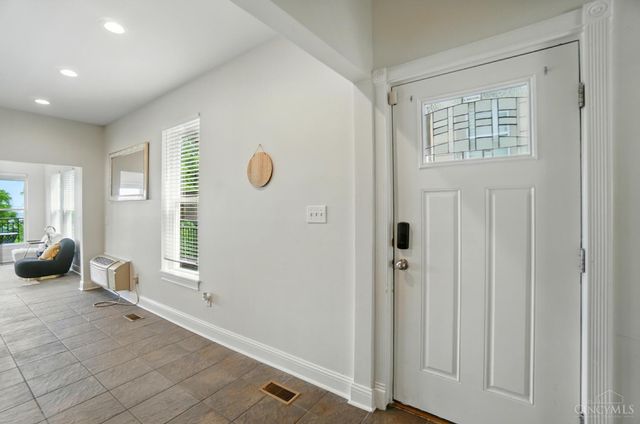 918 Mt Hope Avenue, Cincinnati, OH 45204